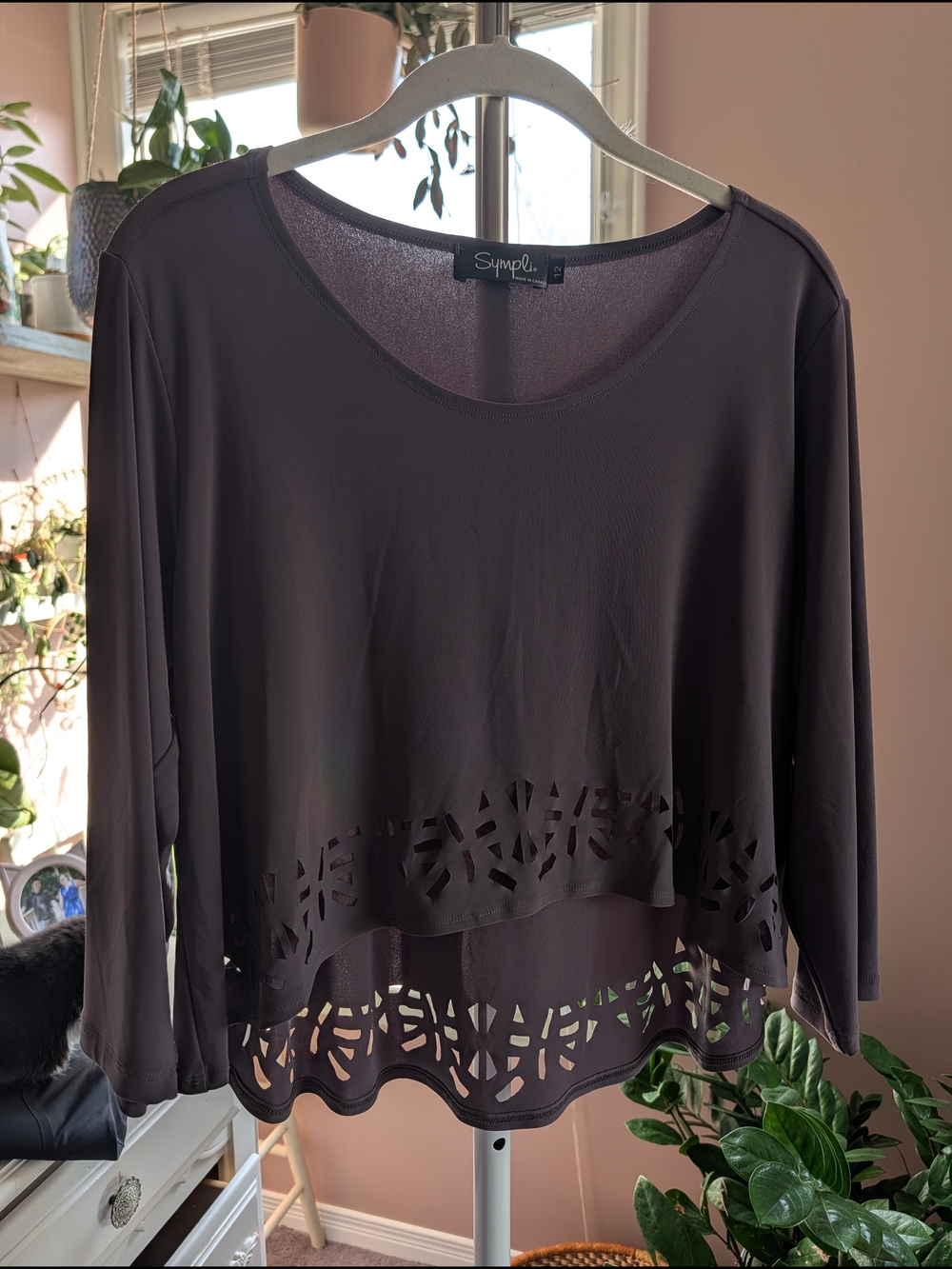 Sympli Mauve Laser-Cut Crop Top